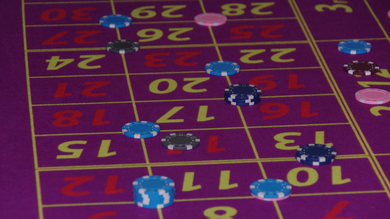Casino Cashback: How Loss Refunds Work and What They Are Worth